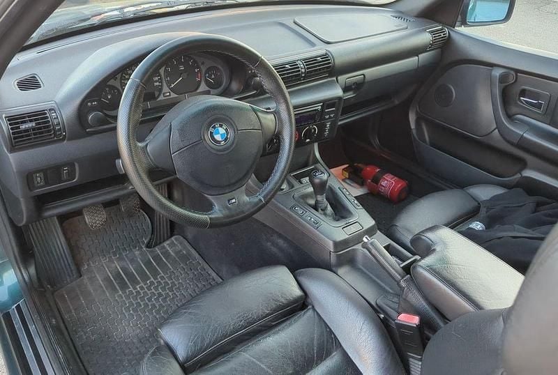Gebraucht BMW 323 Performance 170 PS (125 kW) 1998 Grün Limousine