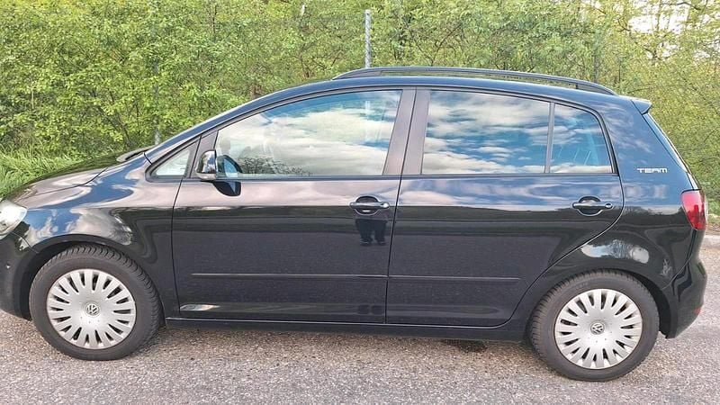 Gebraucht VW Golf Plus 122 PS (89 kW) 2011 Schwarz Van / Kleinbus
