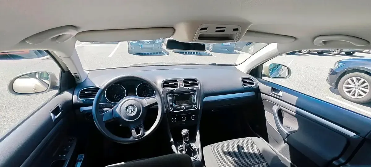 Gebraucht VW Golf VII 105 PS (77 kW) 2013 Gold Kombi