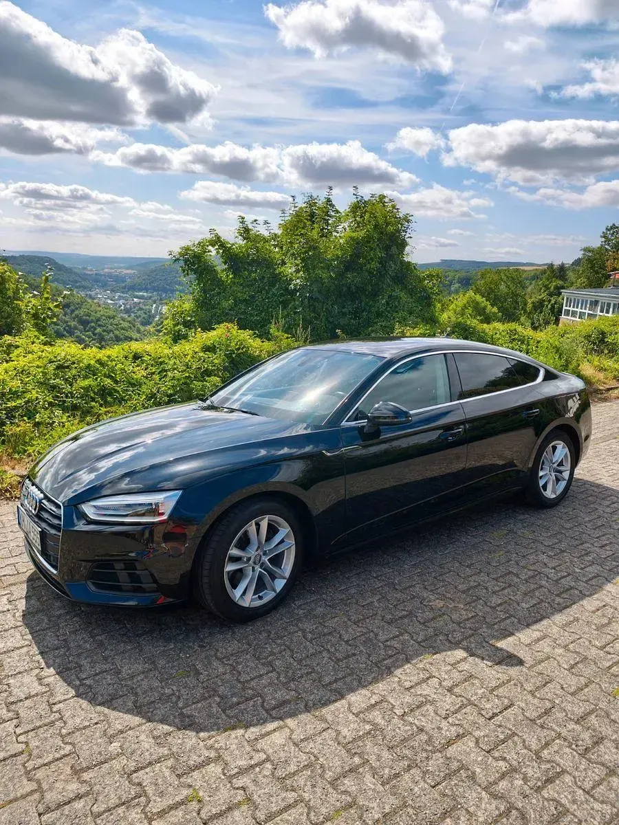 Gebraucht Audi A5 Sportback Ambiente 190 PS (139 kW) 2017 Schwarz Kleinwagen