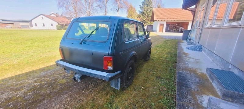 Gebraucht Lada niva 82 PS (60 kW) 2008 SUV