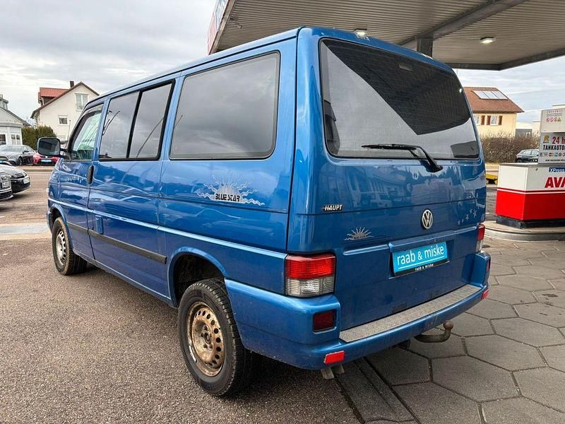 Gebraucht VW Caravelle 102 PS (75 kW) 2000 Blau Van / Kleinbus