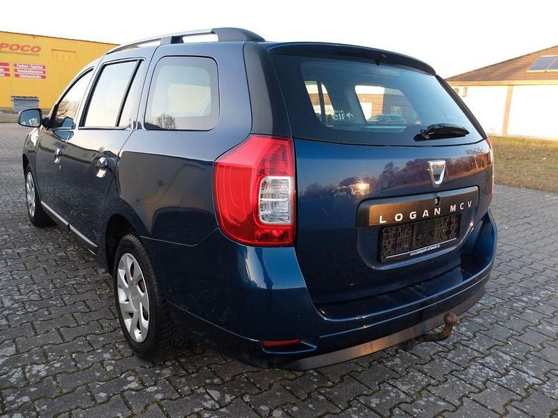 Gebraucht Dacia Logan MCV Celebration 73 PS (53 kW) 2016 Blau Kombi