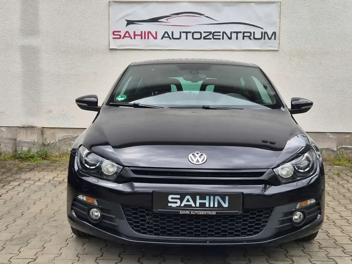 Gebraucht VW Scirocco 160 PS (117 kW) 2011 Deep black perleffekt Coupé
