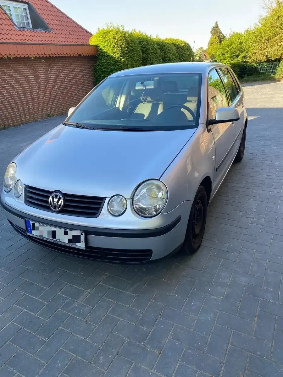 Gebraucht VW Polo 75 PS (55 kW) 2001 Silber Kleinwagen