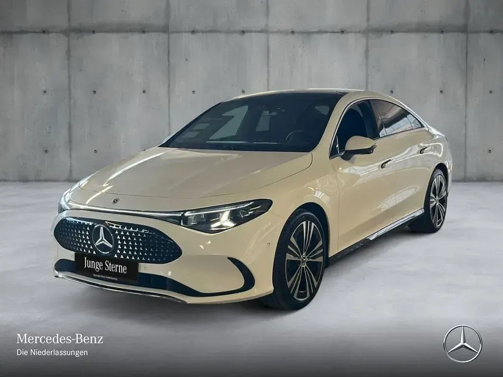 Gebraucht Mercedes CLA 250+ Progressive 200 kW (272 PS) 2025 Weiß Limousine