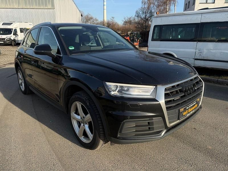 Gebraucht Audi Q5 Basis 190 PS (139 kW) 2018 Schwarz SUV