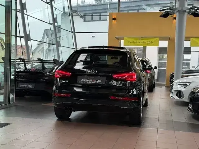 Gebraucht Audi Q3 S-Line 180 PS (132 kW) 2016 Mythosschwarz metallic SUV