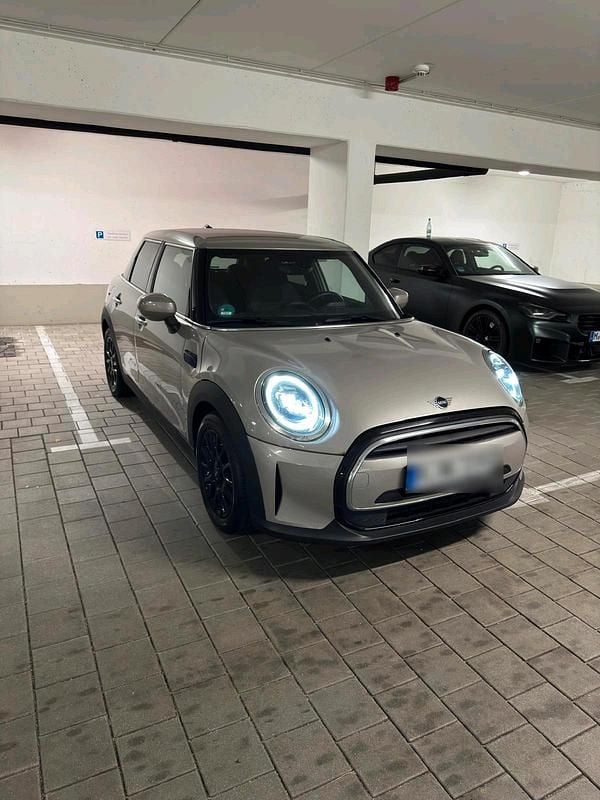 Silber Gebraucht 2021 Mini ONE Kleinwagen | 17.600 € (Guter Preis) - Bild 1/4