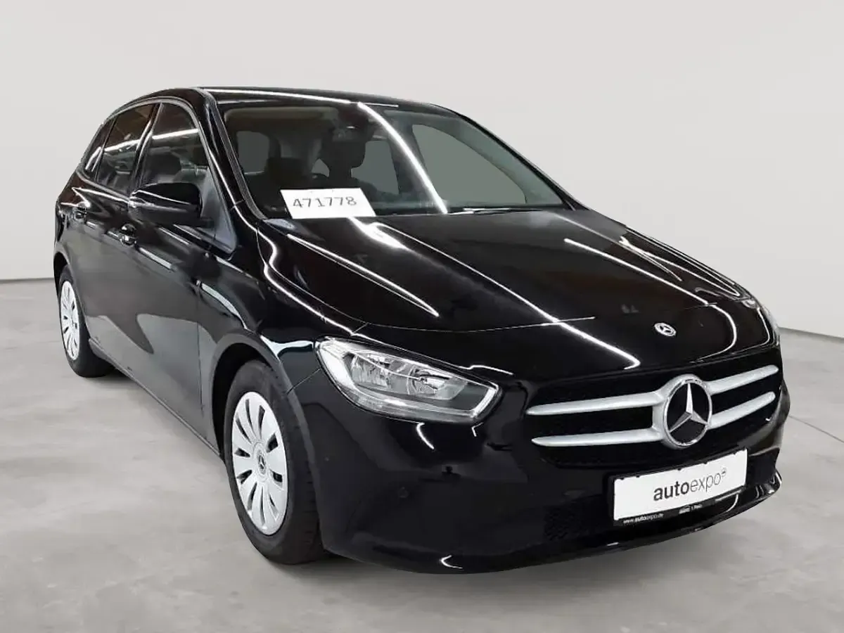 Gebraucht Mercedes B180 136 PS (100 kW) 2022 Kleinwagen