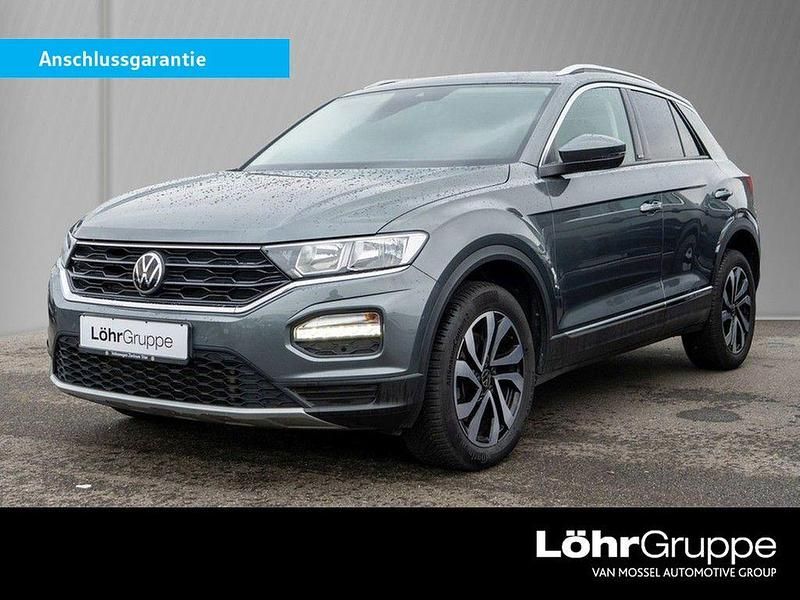 Grau Gebraucht 2021 VW T-Roc Active SUV | 24.980 € (Fairer Preis) - Bild 1/3