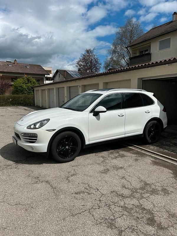Usata Porsche Cayenne 245 CV (180 kW) 2012 Bianco SUV
