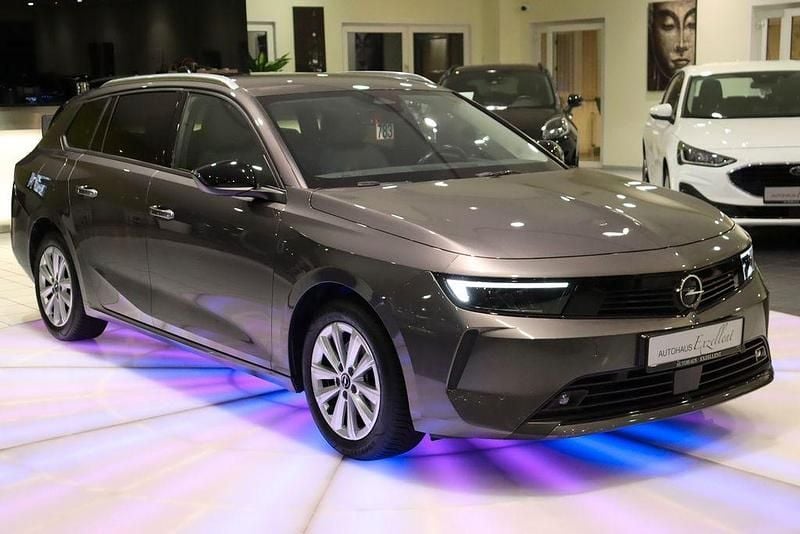 Gebraucht Opel Astra Elegance 131 PS (96 kW) 2023 Grau Kombi