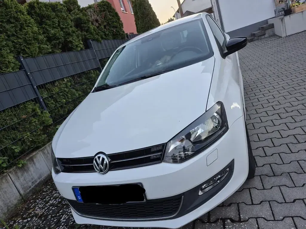 Gebraucht VW Polo Trendline 60 PS (44 kW) 2012 Weiß Kleinwagen