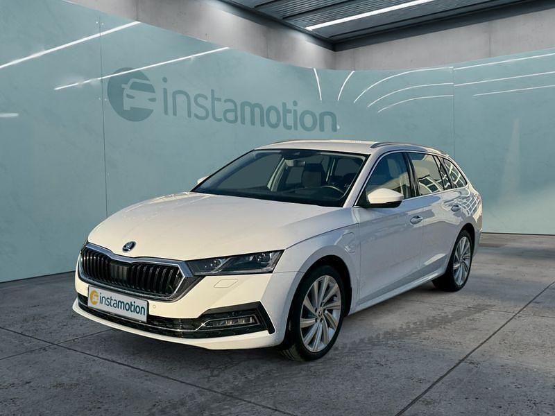 Gebraucht Skoda Octavia 204 PS (150 kW) 2021 Weiß Kombi