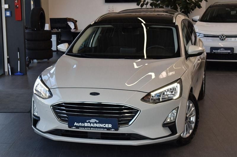 Gebraucht Ford Focus Titanium 120 PS (88 kW) 2020 Weiß Kombi