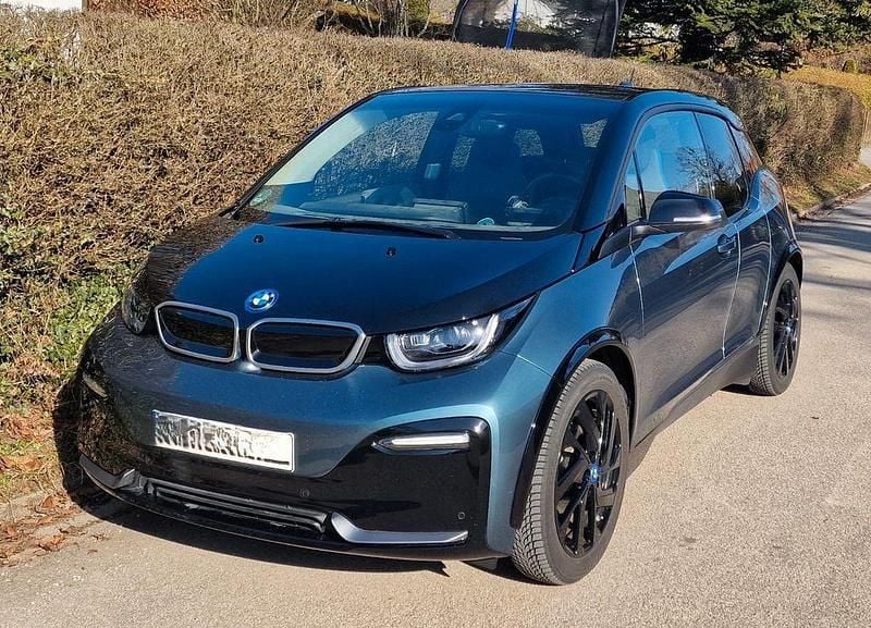 Gebraucht BMW i3 135 kW (184 PS) 2022 Blau Kleinwagen