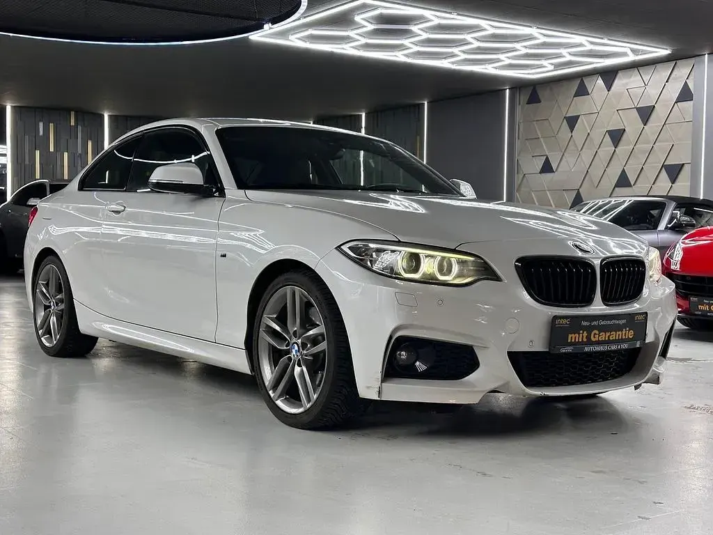 Gebraucht BMW 228 M Sport 245 PS (180 kW) 2015 Weiß Coupé