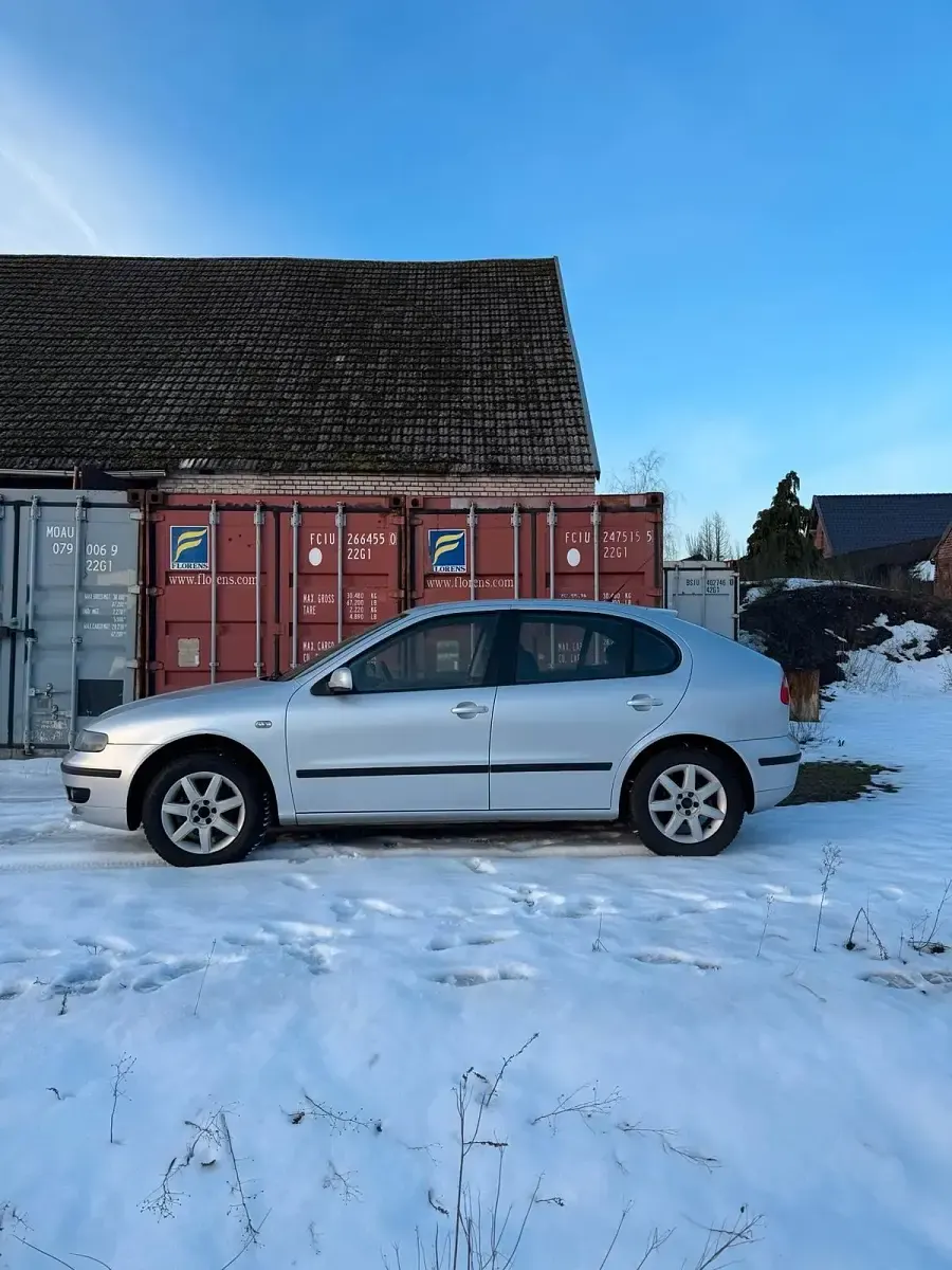 Gebraucht Seat Leon 105 PS (77 kW) 2003 Silber Kleinwagen