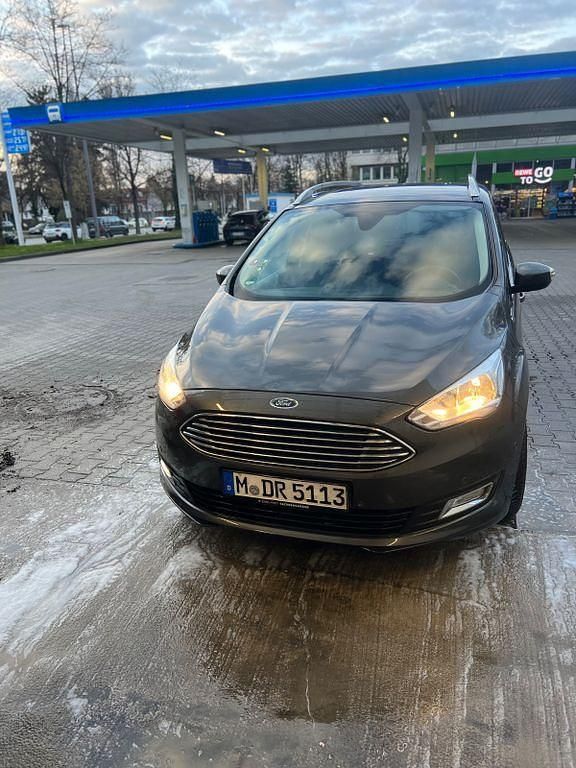 Gebraucht Ford Grand C-Max Titanium 150 PS (110 kW) 2017 Schwarz Van / Kleinbus
