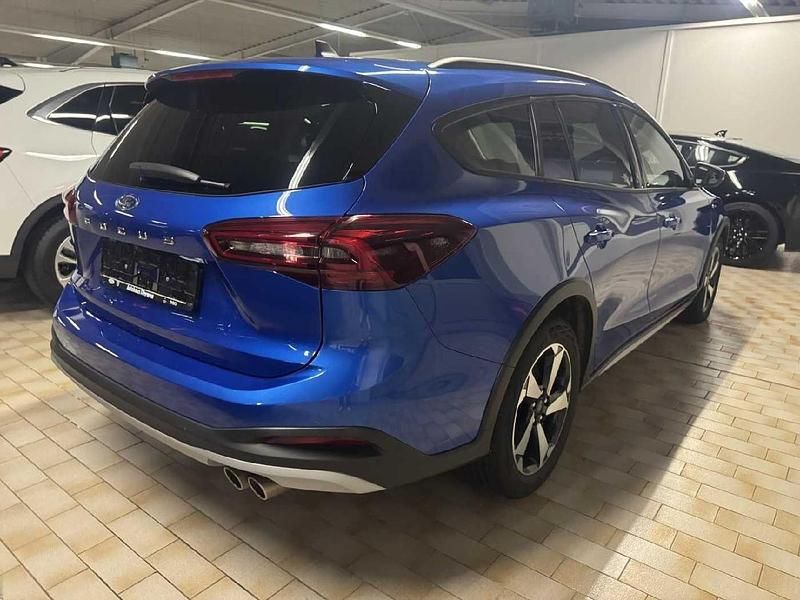 Gebraucht Ford Focus Active X 155 PS (114 kW) 2023 Metallic
