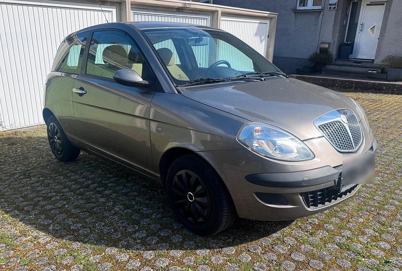 Gebraucht Lancia Ypsilon 66 PS (48 kW) 2006 Braun Kleinwagen