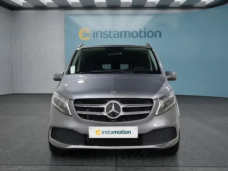 Gebraucht Mercedes V250 190 PS (139 kW) 2023 Grau Van / Kleinbus