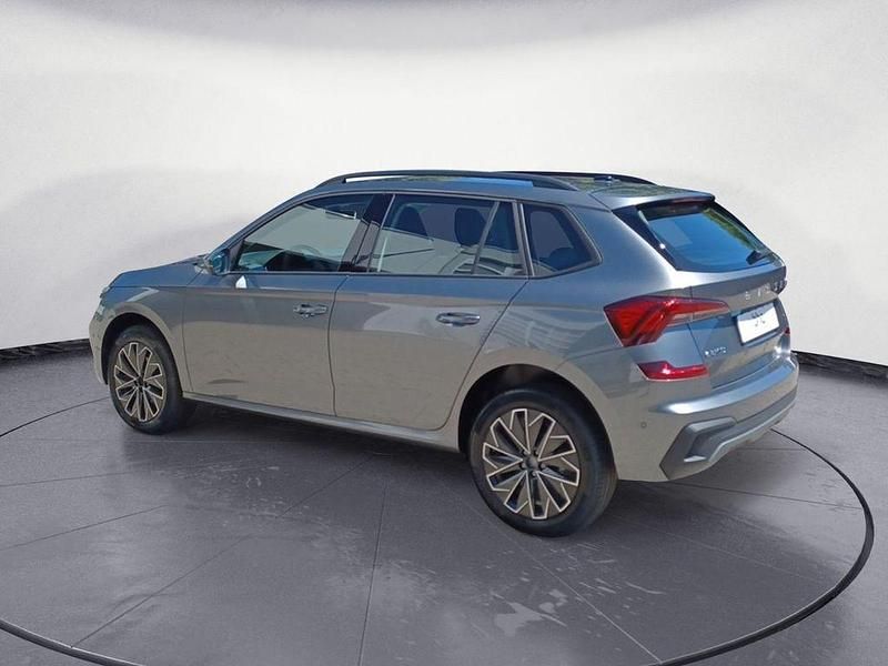 Neu Skoda Kamiq Tour 150 PS (110 kW) 2025 Grau SUV
