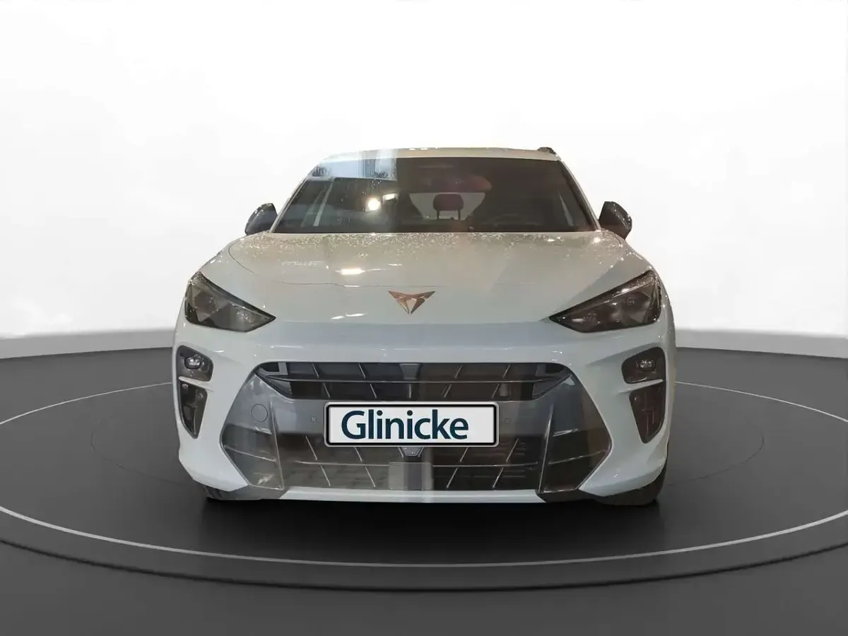Neu Cupra Terramar 204 PS (150 kW) 2025 Glacial weiß metallic SUV