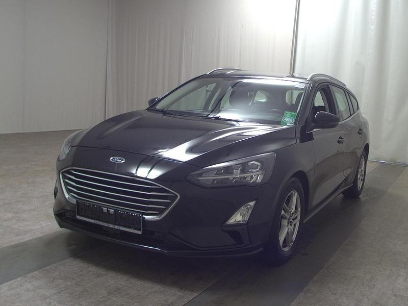 Gebraucht Ford Focus Cool & Connect 120 PS (88 kW) 2020 Obsidianschwarz metallic Limousine