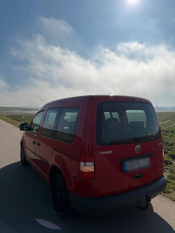 Gebraucht VW Caddy 102 PS (75 kW) 2008 Rot Van / Kleinbus