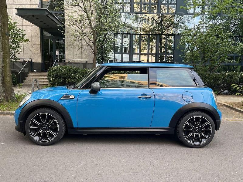 Gebraucht Mini Cooper 122 PS (89 kW) 2012 Blau Kleinwagen