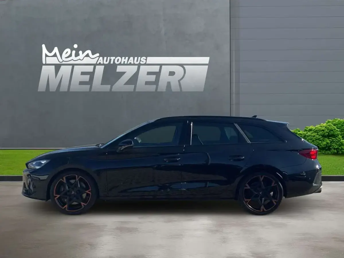Gebraucht Cupra Leon VZ 333 PS (244 kW) 2026 Mitternachtsschwarz Kombi