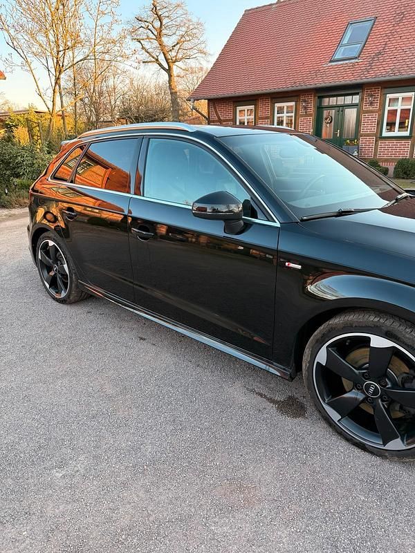 Gebraucht Audi A3 S-Line 179 PS (131 kW) 2015 Schwarz Kombi