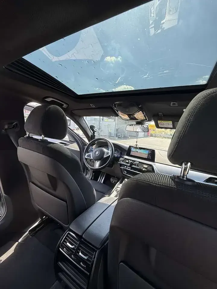 Gebraucht BMW 530 M Sport 265 PS (194 kW) 2020 Limousine