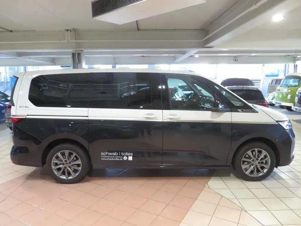 Gebraucht VW Multivan Goal 150 PS (110 kW) 2025 Blau Van / Kleinbus