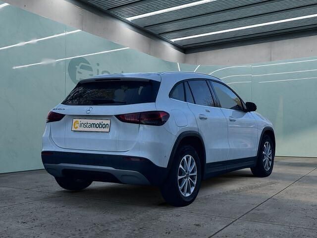 Gebraucht Mercedes GLA250 Style 160 PS (117 kW) 2022 Weiß SUV