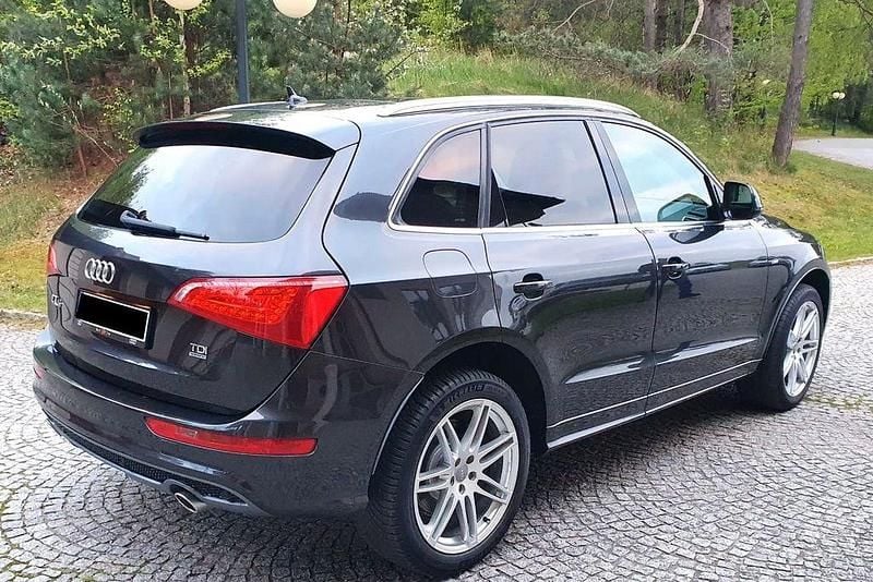 Usado Audi Q5 S-Line 239 HP (175 kW) 2011 Preto SUV