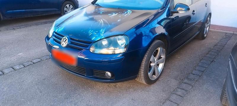 Gebraucht VW Golf V 90 PS (66 kW) 2006 Blau Kleinwagen