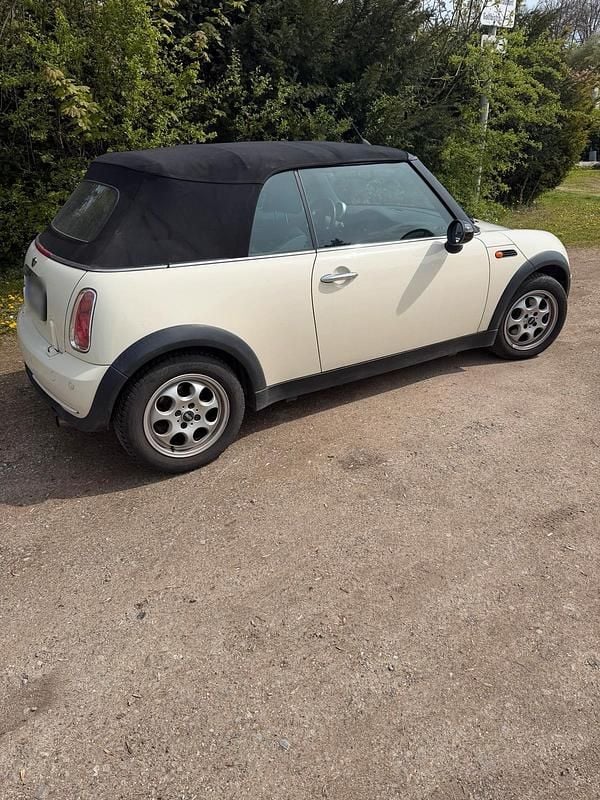 Usata Mini Cooper Cabriolet 2006 Beige Cabrio