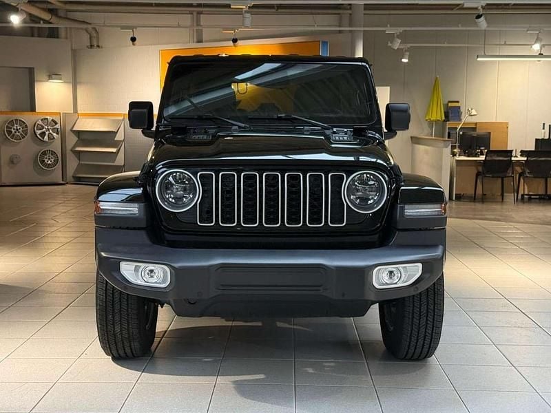 Neu Jeep Wrangler 272 PS (200 kW) 2026 Black clear coat SUV