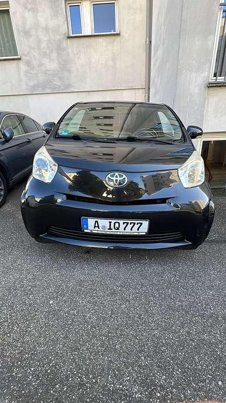 Gebraucht Toyota iQ 68 PS (50 kW) 2009 Kleinwagen