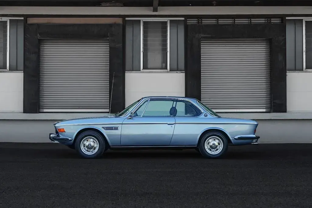 Gebraucht BMW E9 179 PS (131 kW) 1971 Blau Coupé