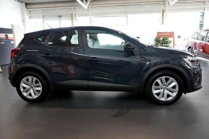 Gebraucht Renault Captur Equilibre 91 PS (66 kW) 2023 Blau SUV