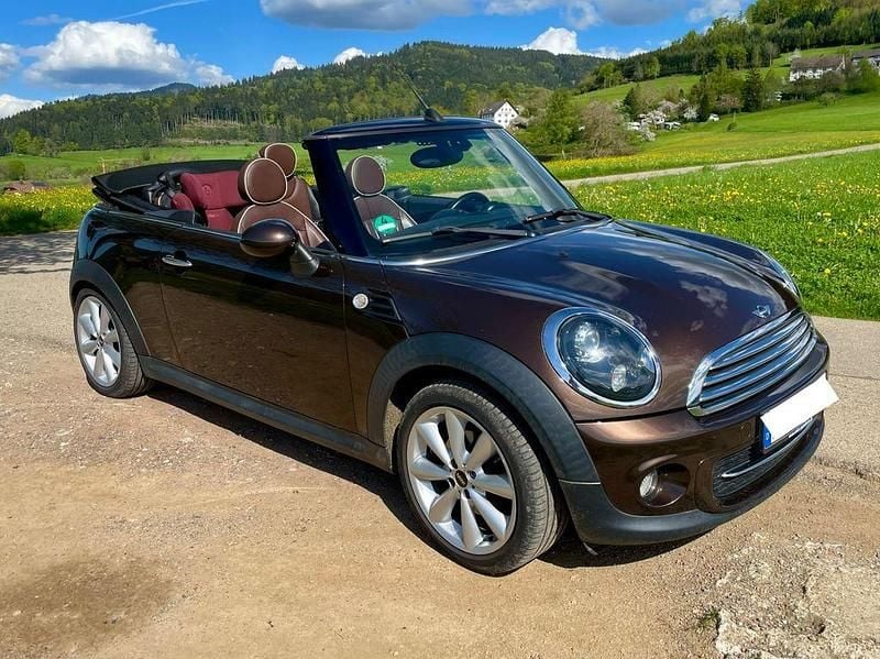 Gebraucht Mini Cooper Cabriolet 122 PS (89 kW) 2011 Braun Cabrio