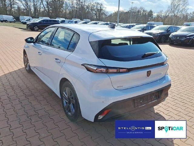 Gebraucht Peugeot 308 Active 131 PS (96 kW) 2023 Weiß Limousine