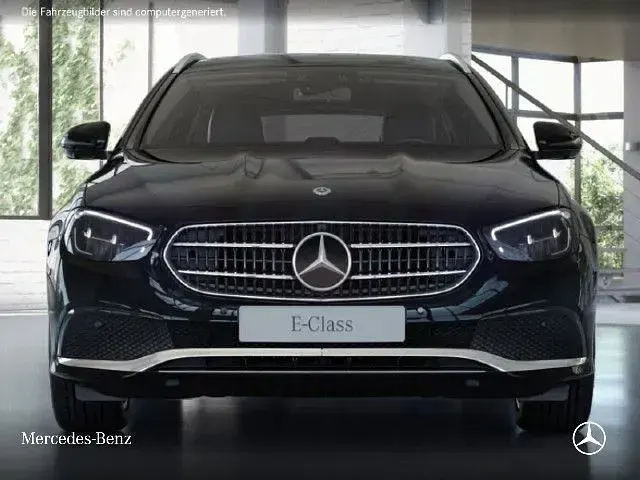 Gebraucht Mercedes E300 306 PS (225 kW) 2023