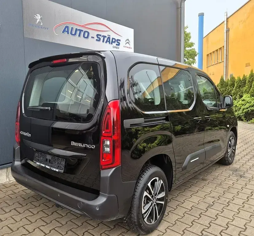 Gebraucht Citroën Berlingo PureTech 110 PS (80 kW) 2024 Schwarz Van / Kleinbus