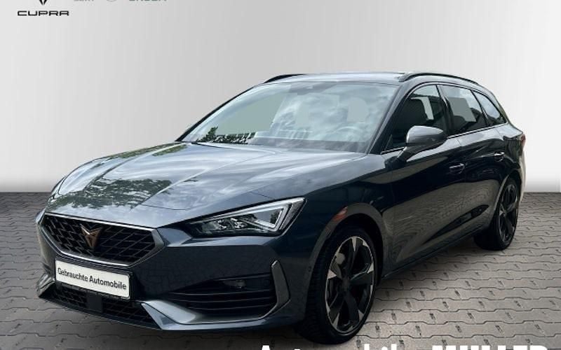 Grau Gebraucht 2024 Cupra Leon Kombi | 30.777 € (Guter Preis) - Bild 1/4
