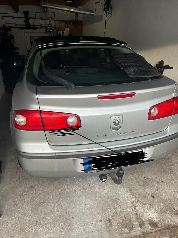 Gebraucht Renault Laguna II 116 PS (85 kW) 2004 Silber Limousine